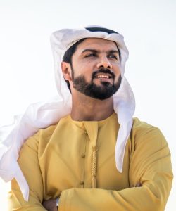 arabic-man-in-the-desert-e1634010102633.jpg